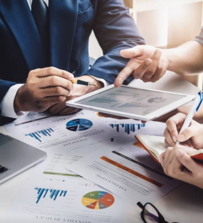 Industry-Specific Global Sales Team